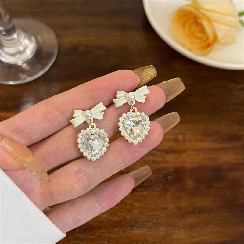 Anting Stud Desain Pita Mutiara Unik Untuk Wanita