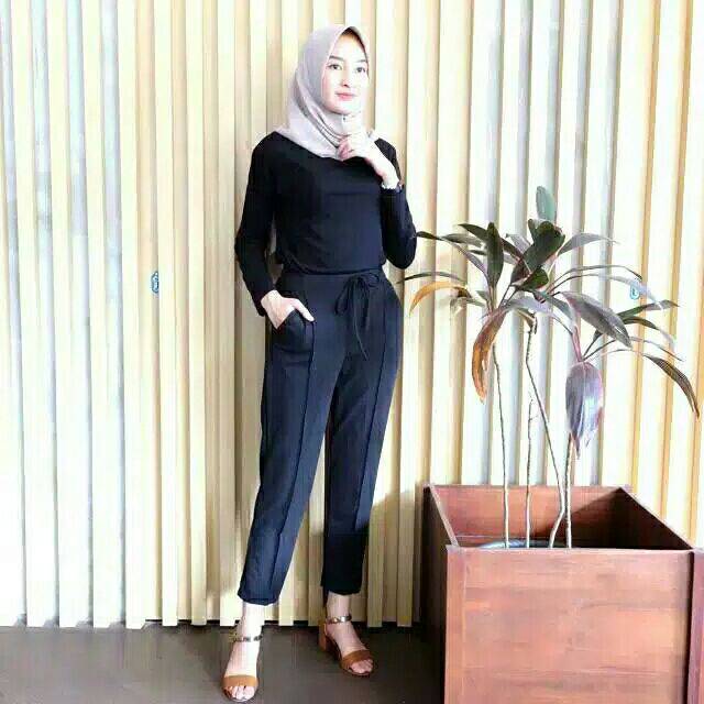 CELANA BAHAN WEDGES