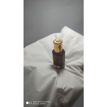 minyak gaharu malinau pure 100% asli