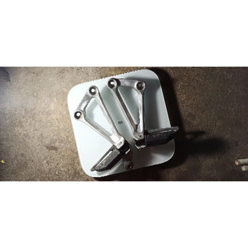 footstep postep cbr250