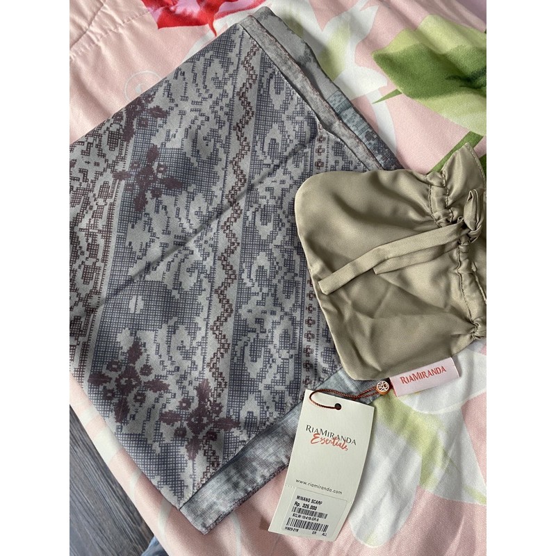 minang scarf ria miranda