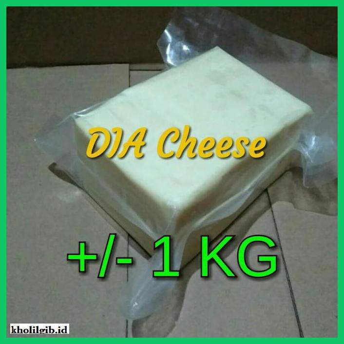 

Ujekujek- Keju Mozzarella / Mozarella Block 1 Kg Oldenburger (Promo) -Original.