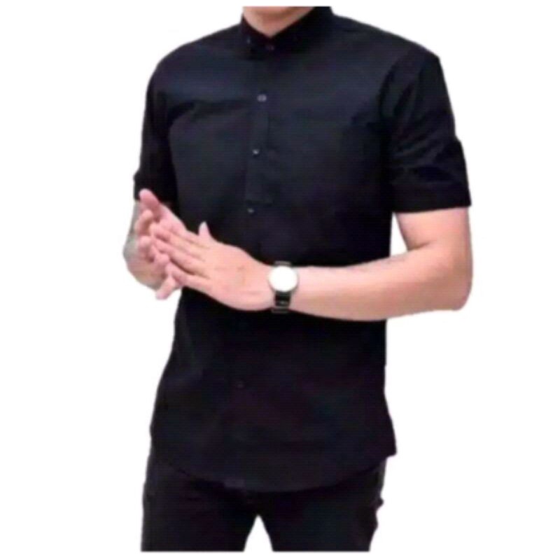 KEMEJA LENGAN PENDEK KEMEJA POLOS (YG LAGI HITS)