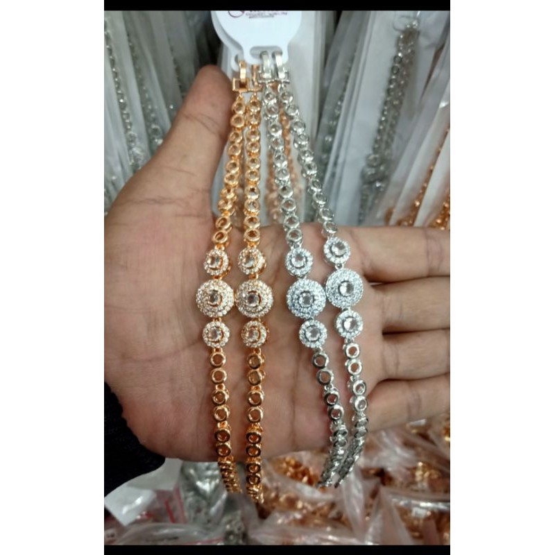 SB11. Gelang xuping wanita lapis emas dgn mata zircon 18 cm