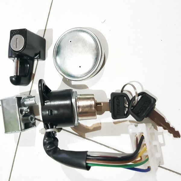 Kunci Kontak Set Honda C50 C70 C90 Kabel 7 Model Original Ori Set 1 Mata Kunci Bisa Untuk 3 Anak
