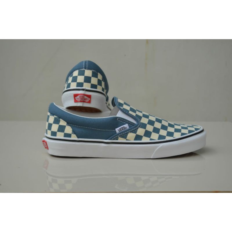 slip on vans blue