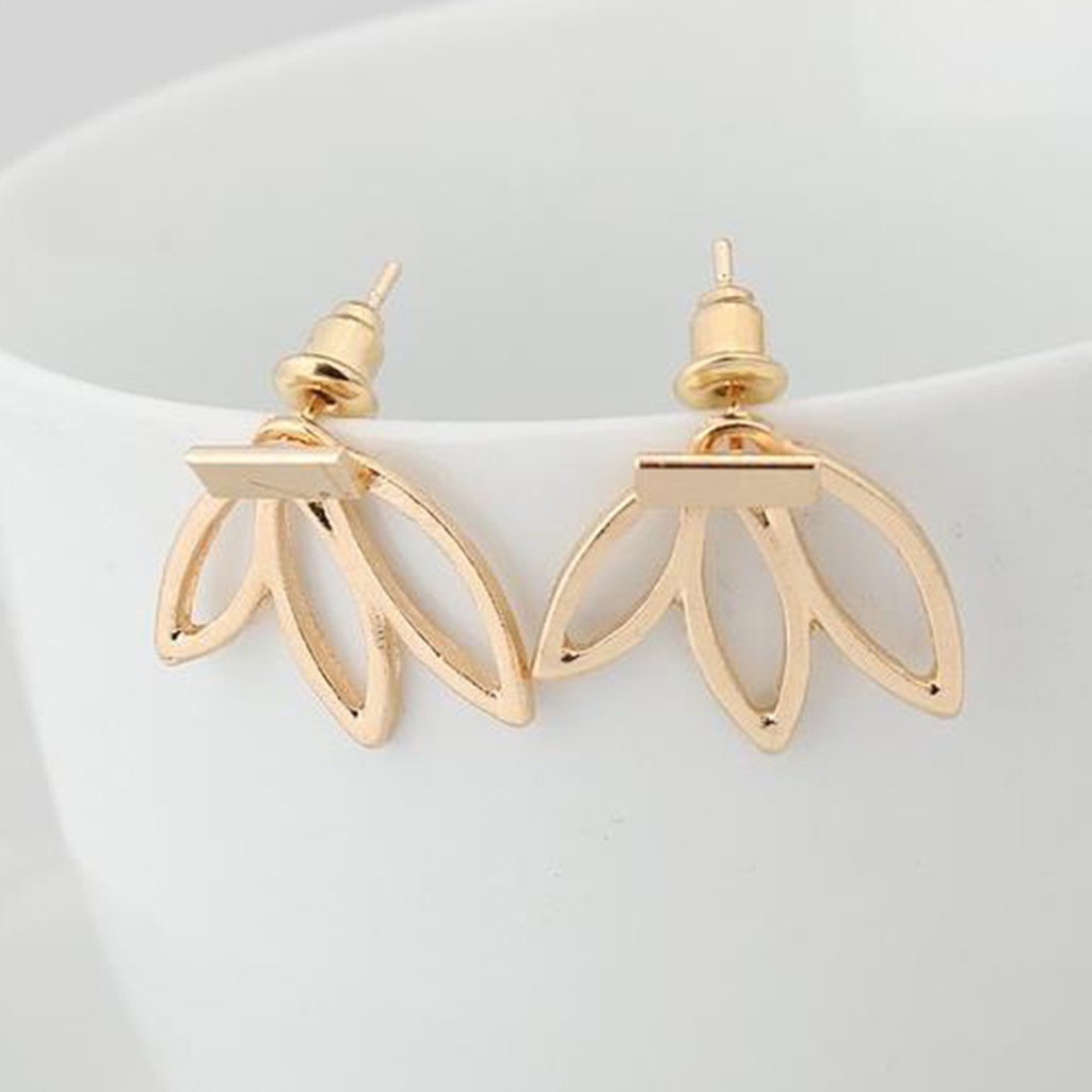 Hu Hu Hu Hu Hu Alat Bantu Pasang Kacamata♡ Anting Stud Desain Lotus Hollow Bahan Alloy Untuk Wanita