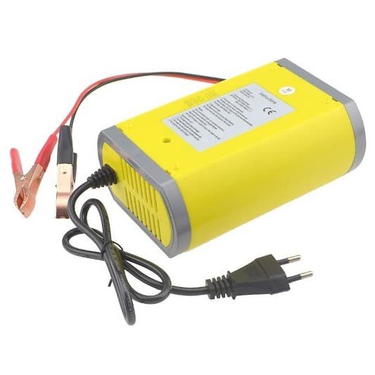 Charger Aki Portable Motorcycle Car Battery Charger 6A 12V - Yellow