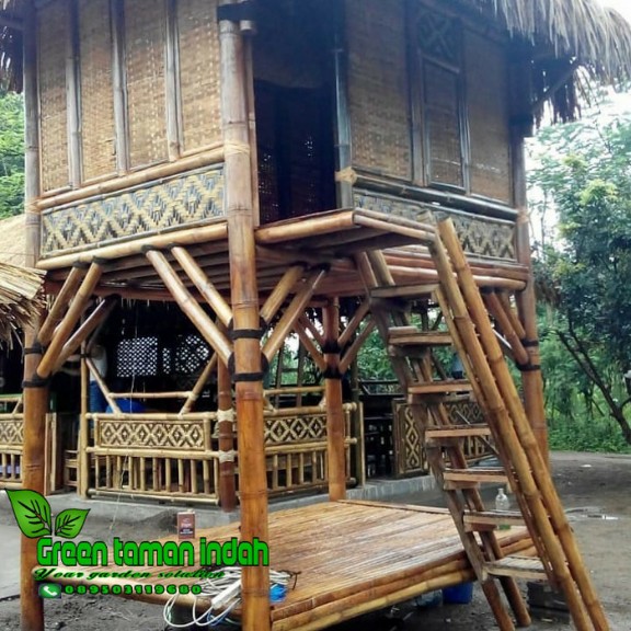 gazebo tingkat ukuran 2x2  meter