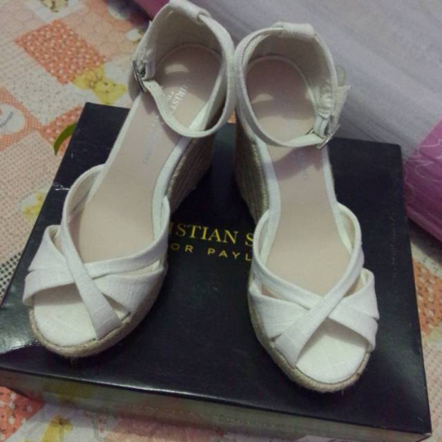 Sandal Christian siriano (Payless)