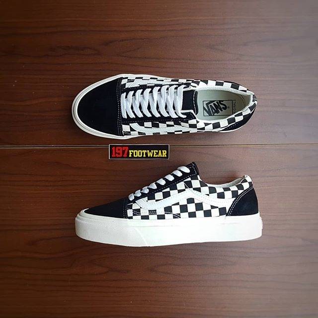 vans old skool checkerboard black