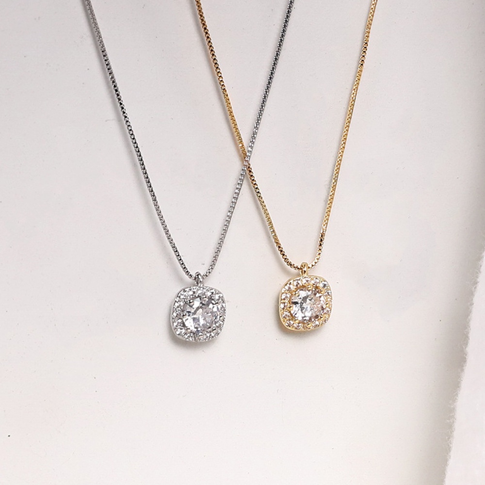 Square Diamond Flash Diamond Necklace Female Clavicular Chain Senior Sense Fashion Accessories Jewelry