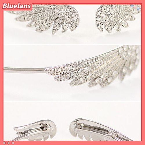 Gelang Cuff Desain Sayap Malaikat Aksen Berlian Imitasi Warna Silver Untuk Wanita