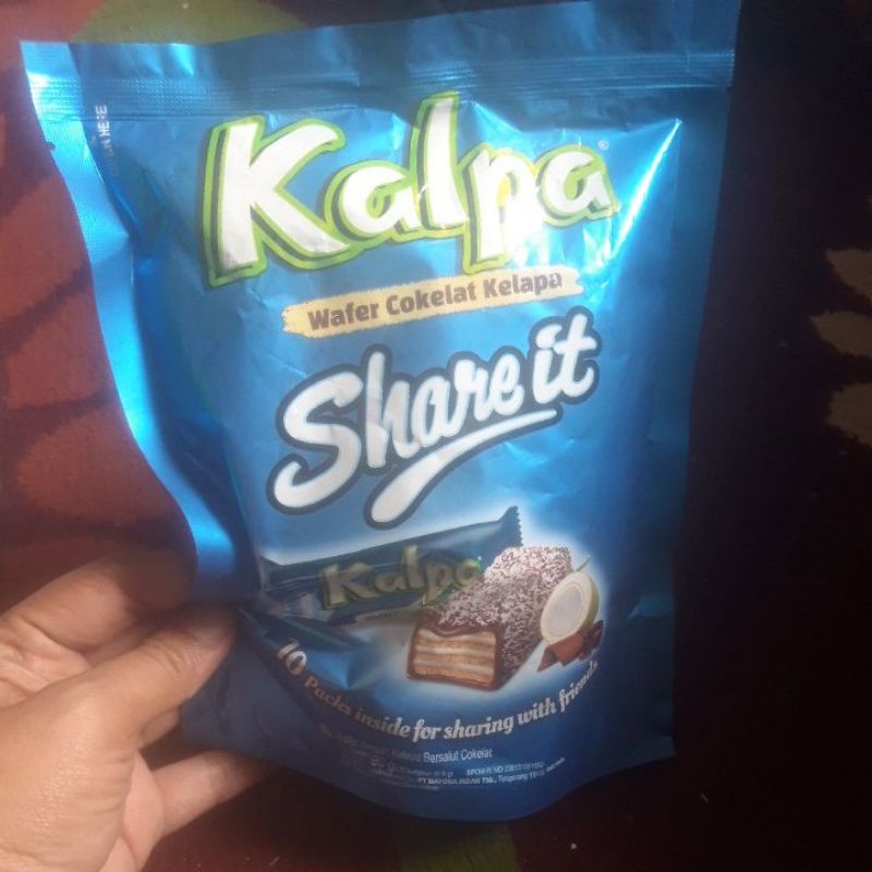 

Kalpa share it pouch 10 pcs wafer coklat kelapa