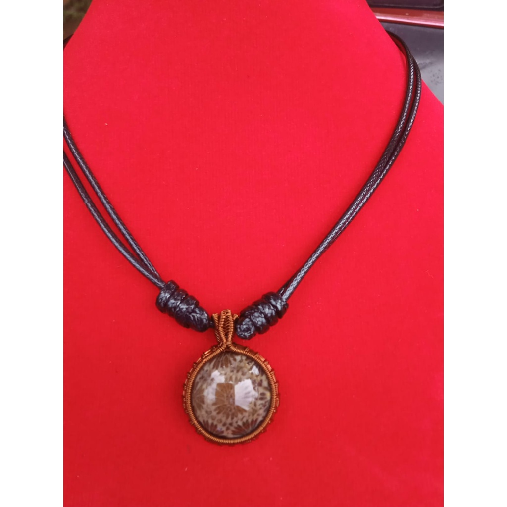 Kalung Liontin Batu Akik Teratai Tunggal (N)