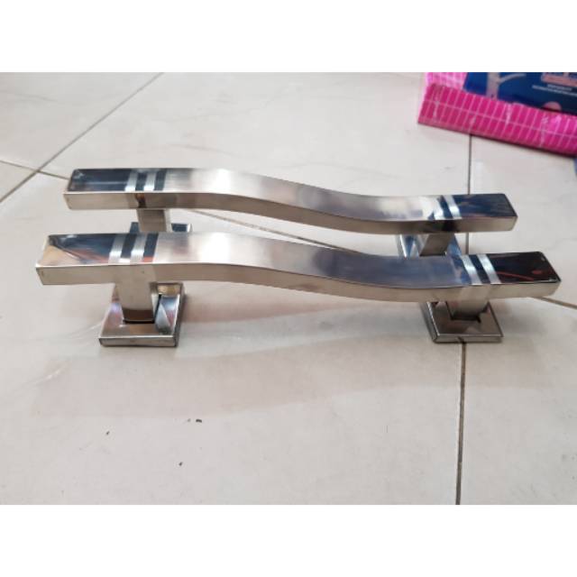 Handle pintu stainless S kobra 35cm