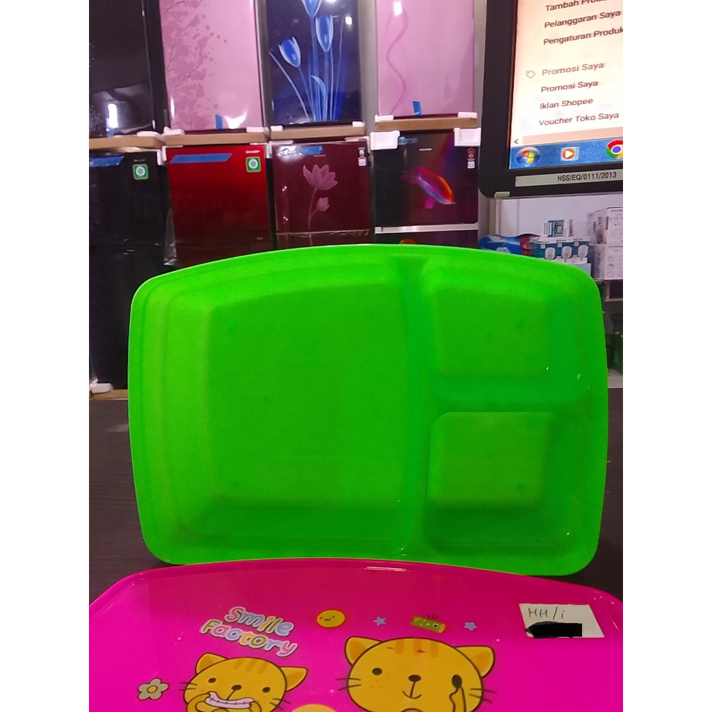 KOTAK NASI TEMPAT MAKANAN SEKAT 3