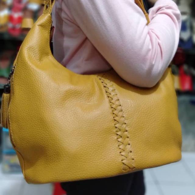 TAS KULIT GARUT UKURAN L JUMBO KULIT SAPI ASLI ORIGINAL TAS SELEMPANG WANITA KULIT ASLI