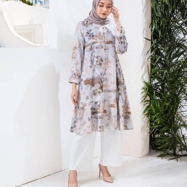 Mahira Tunik By Heaven Lights