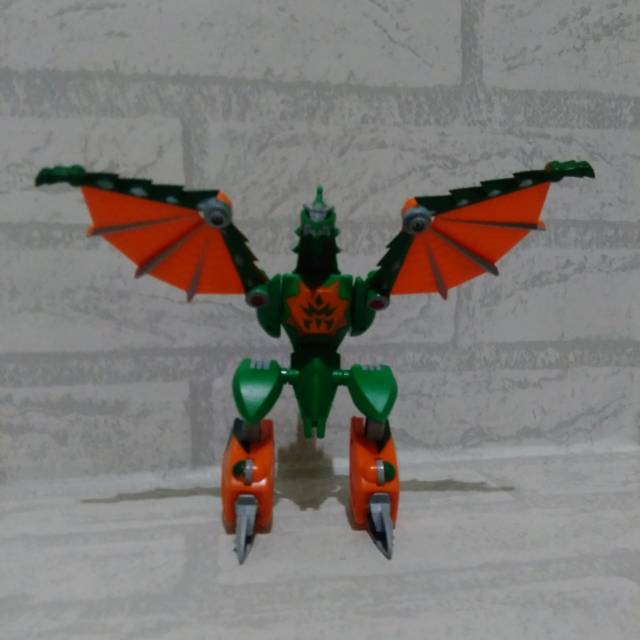 Robot Dragon Warrior 2 Naga Hijau