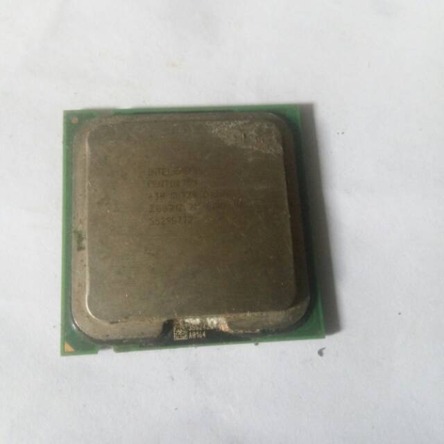 Processor Intel Pentium D 820 (SL8CP) untuk PC Komputer