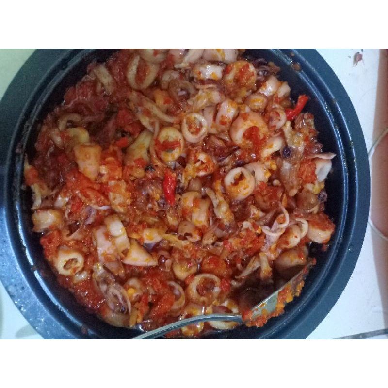 

Sambal cumi pedas 200gr