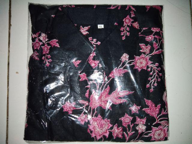 Couple Gayatri Couple Gardena Lumbung Batik