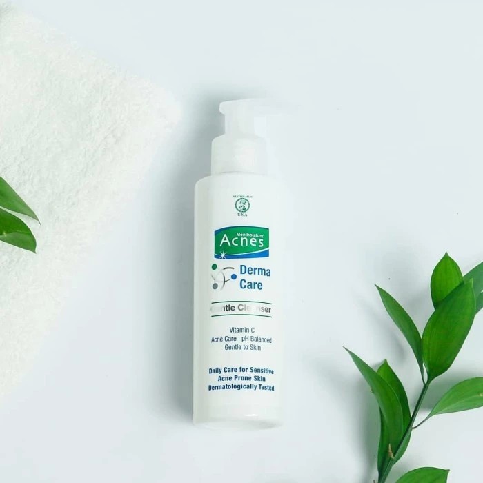 ACNES DERMA CARE Gentle Cleanser 120gr