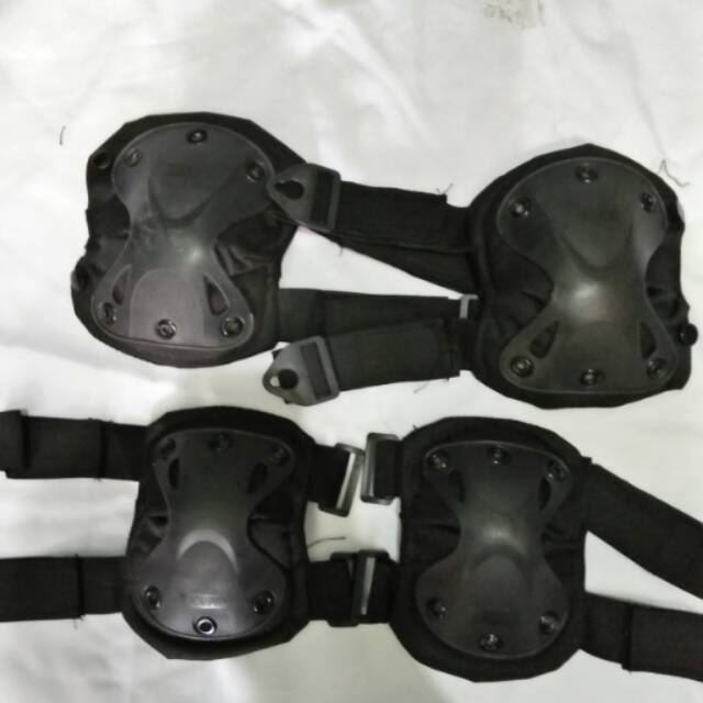 Kneepad/deker blackhawk black import