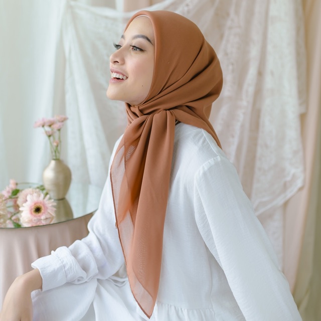 HAYFA - Bella Square Premium Pollycotton Square Ada Merk Asli Bella Square Jilbab Segi Empat Hijab Kotak Kerudung Tegak dan Rapi Murah Ga Bikin Ribet COD Terkini Viral Cocok Untuk Acara Formal Maupun Non Formal Termurah Surabaya Jakarta Pekalongan