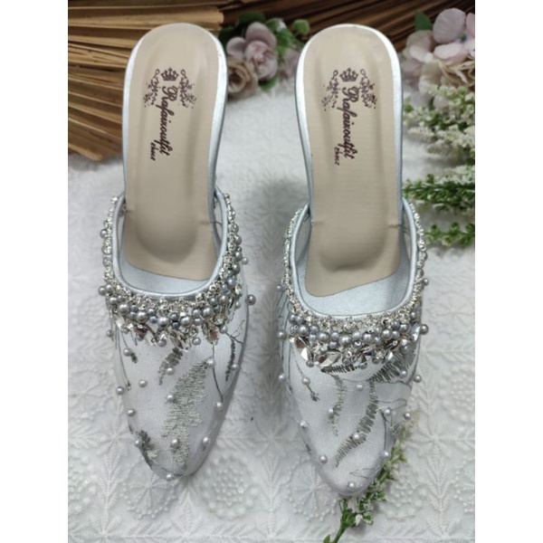 sepatu rafaizoutfit model syantik wrna silver tinggi 10cm