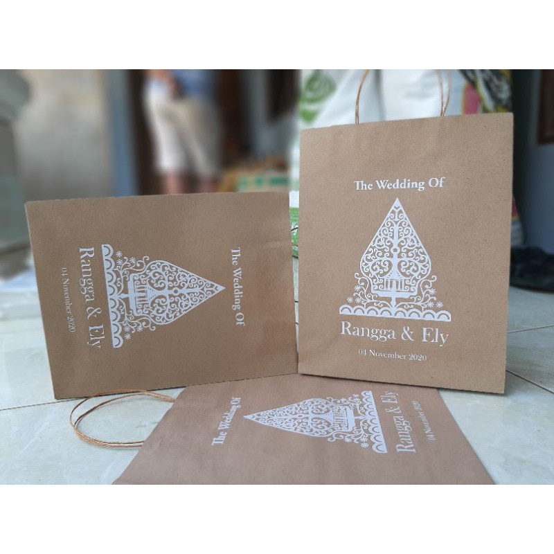 

paperbag coklat 25x9x32