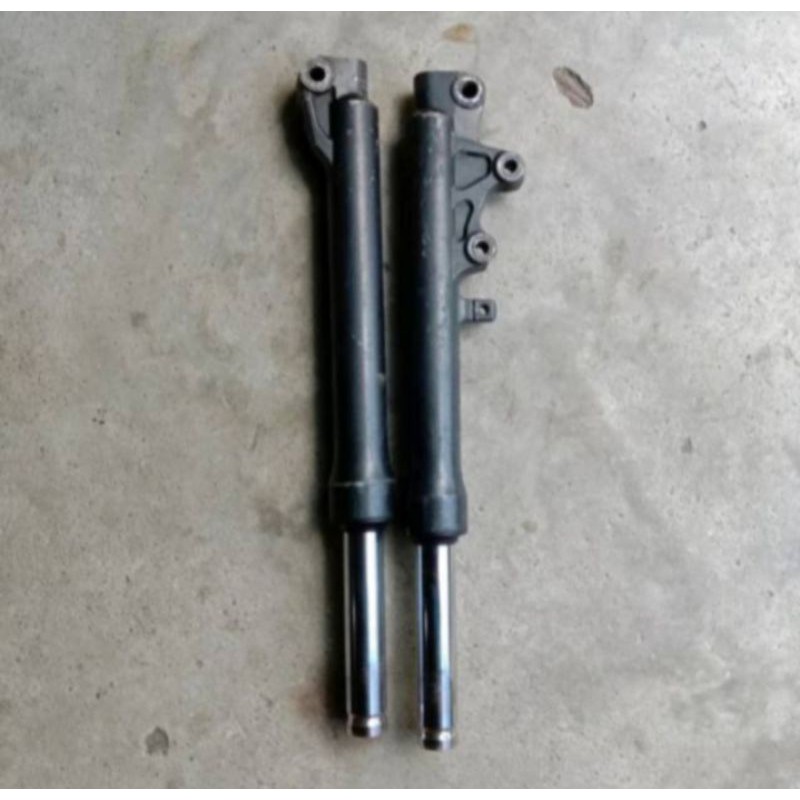 shock depan suzuki spin ori