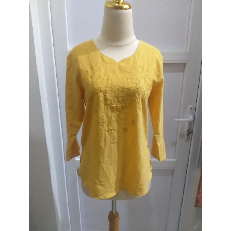 Tunik Kuning
