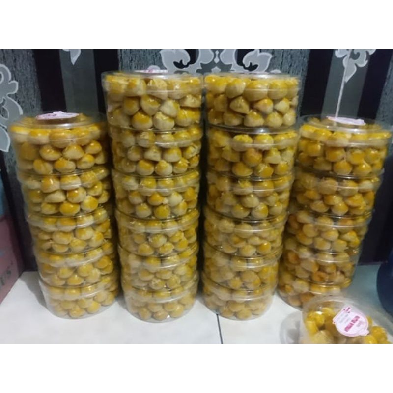 

nastar wisman yuni 500gr