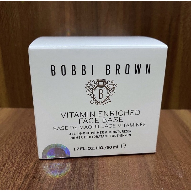 Bobbi Brown Vitamin Enriched Face Base