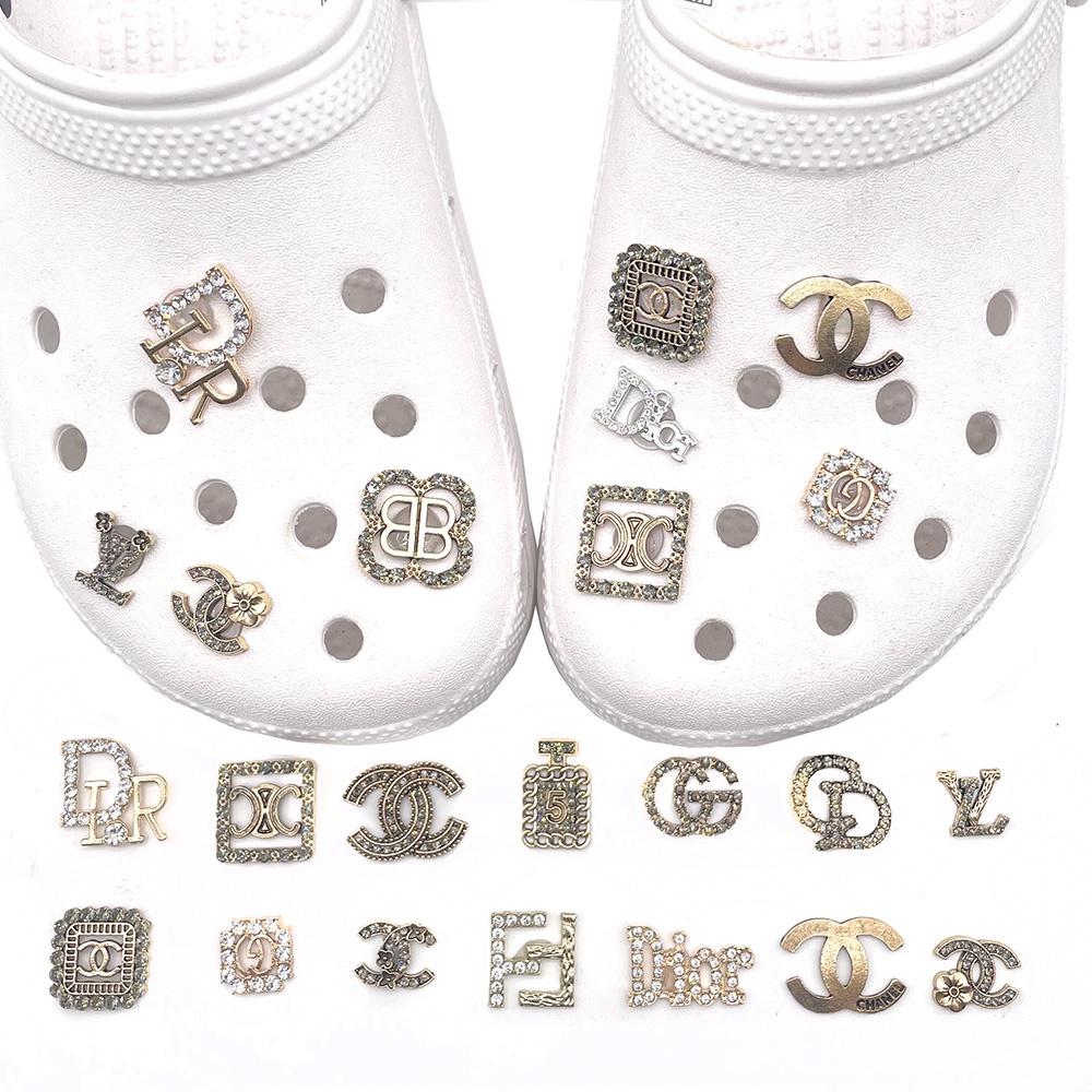 Charms Bentuk Sepatu Crocs Bahan alloy Untuk Dekorasi Pesta Wanita