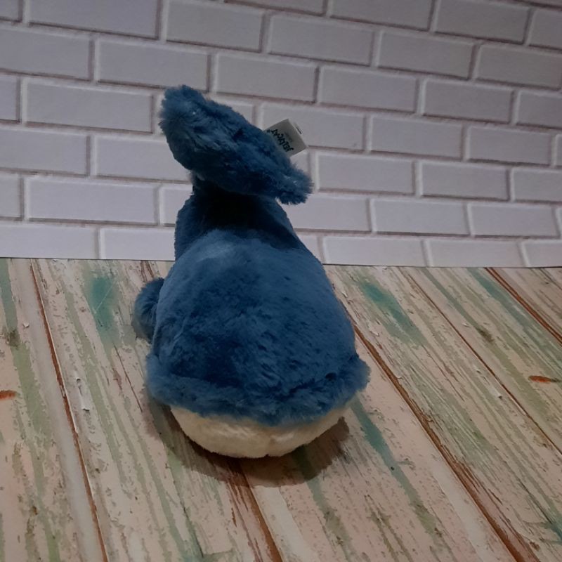 Boneka jellycat whale