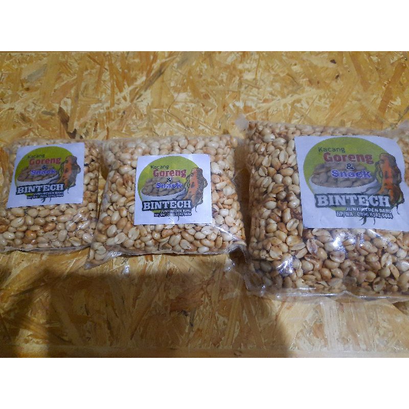 

Kacang Goreng Home Made 1/2kg