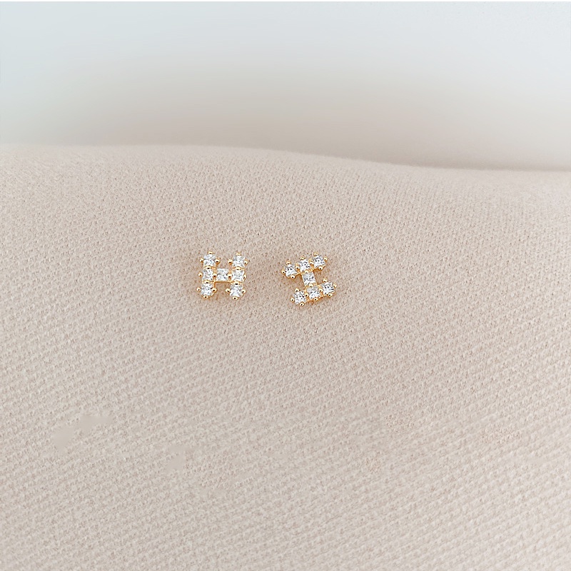 Anting Stud Bentuk H Geometris Aksen Kristal Untuk Wanita