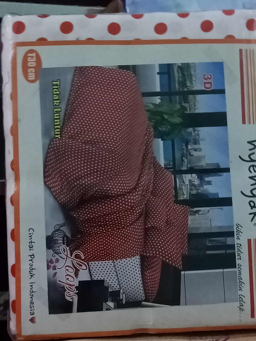 Sprei Nyenyak Loops - 200x200 / 180x200 / 160x200 / 120x200