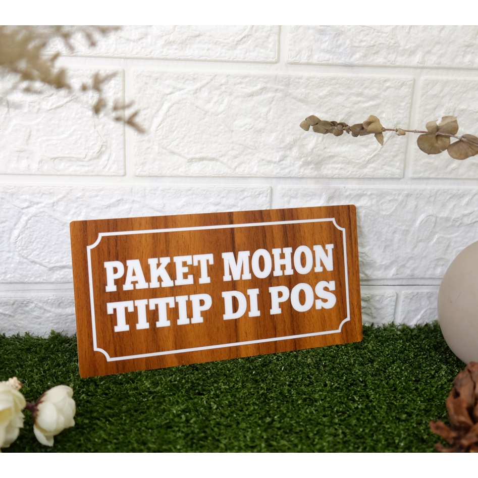 Sign Board Akrilik Paket Mohon Titip di Pos Papan Tempel Label