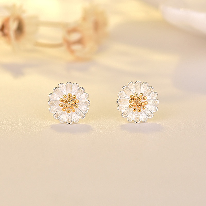 Set Perhiasan Kalung Anting Cincin Gelang Liontin Daisy Model Terbuka Dapat Disesuaikan Gaya Elegan Untuk Wanita