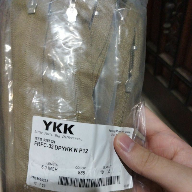 Resleting YKK 6 inch 15 cm / RIT YKK CFC 32 6&quot; 15 cm Kepala Nikel / Kepala Cat