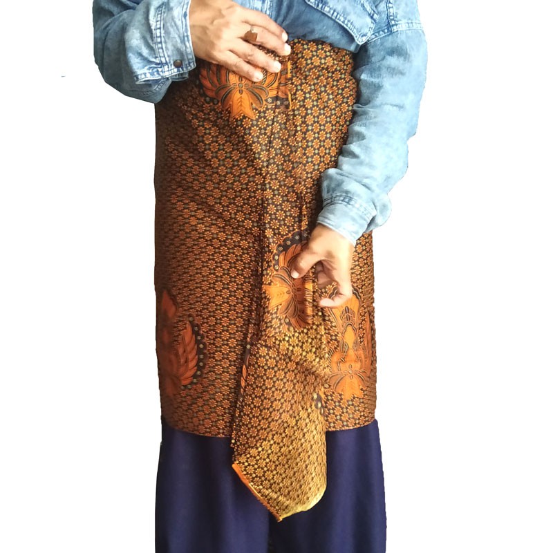 Sembong Sapit Urang Motif Batik Truntum Garudo