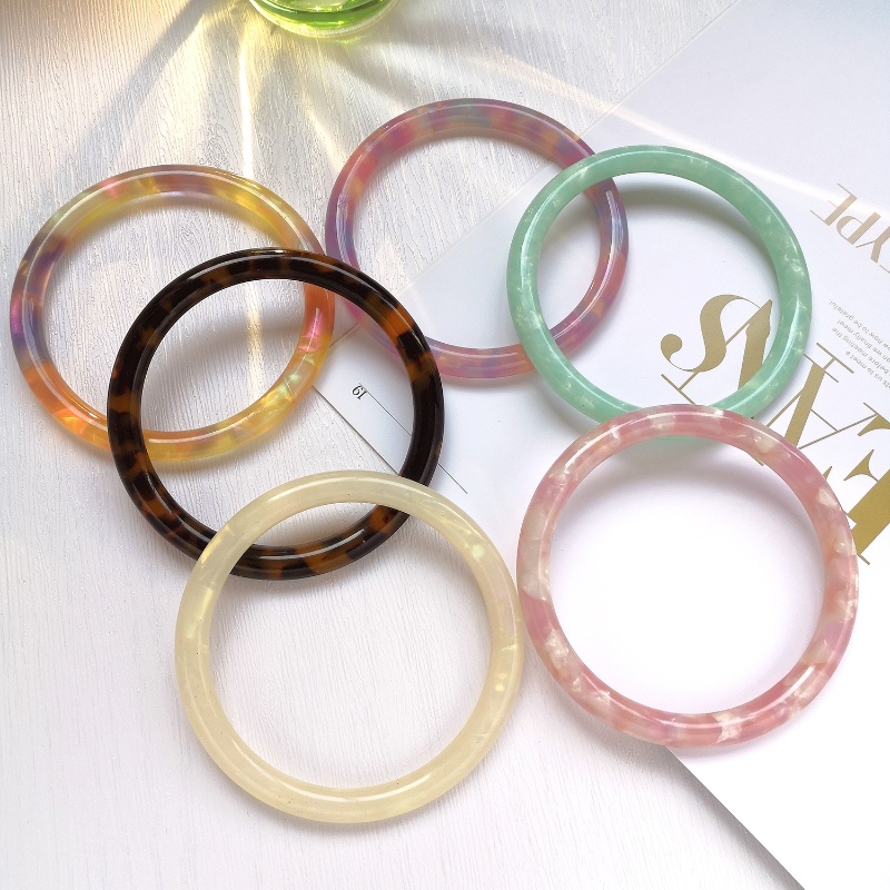 Gelang Wanita Bahan resin Gaya Retro Untuk Hadiah