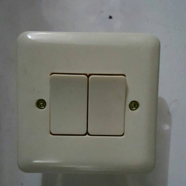 Saklar IB broco jekrekan lampu stop kontak lampu  tom ol lampu