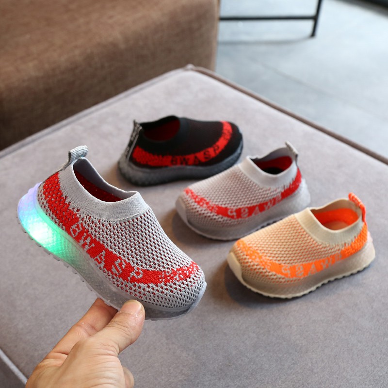 SEPATU SNEAKERS ANAK LAKI-LAKI dan PEREMPUAN Nyala lampu led SIZE 21-30 USIA 1 2 3 4 5 6 tahun VO 09