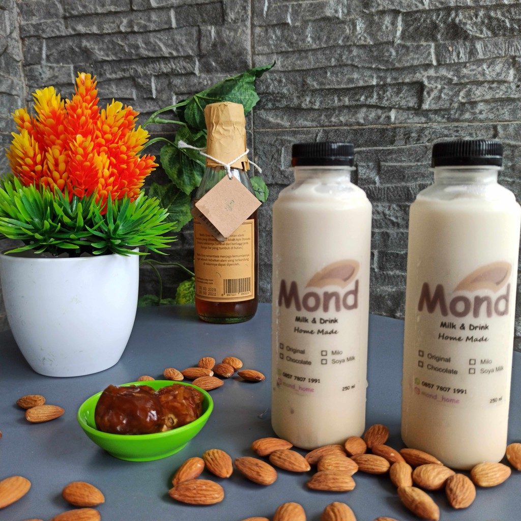 

Mond Original Almond Milk / Susu Almond Original