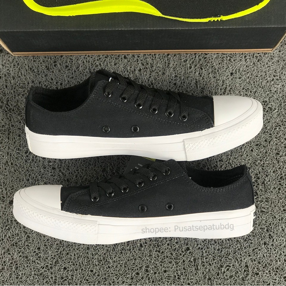 Converse Chuck Taylor All Star Low Black White Lunarlon